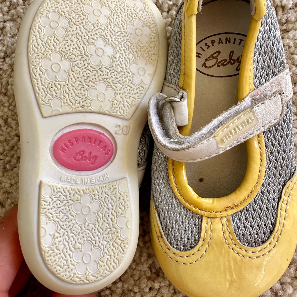 Baby shoes - Picture 4 of 4